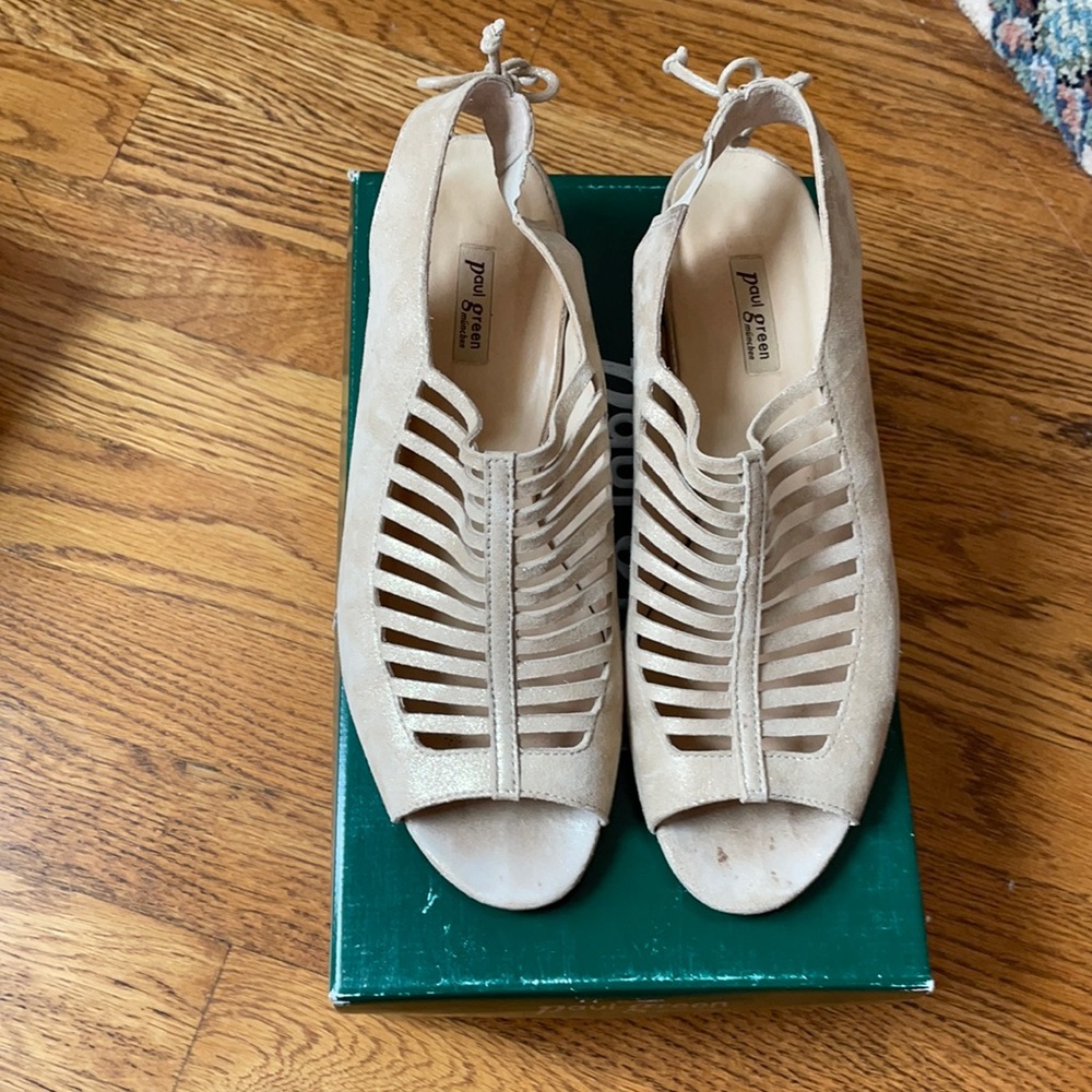 Paul Green shoes 8 1/2-great condition and great color